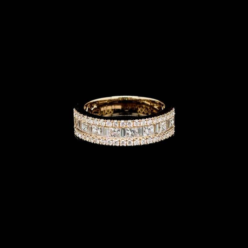 Baguette Princess & Round Lab Diamond Wedding Band front view.