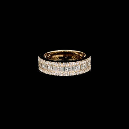 Baguette Princess & Round Lab Diamond Wedding Band front view.