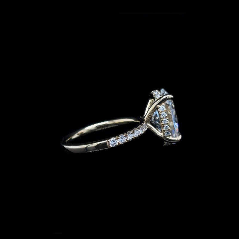 Oval Lab Diamond Engagement Ring (4.60cts Total, 4.05cts Centre)