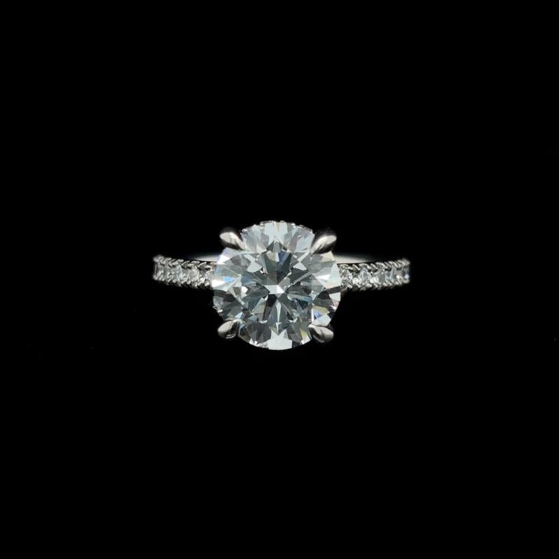 Round Lab Diamond Engagement Ring (3.00cts Total, 2.50cts Centre)
