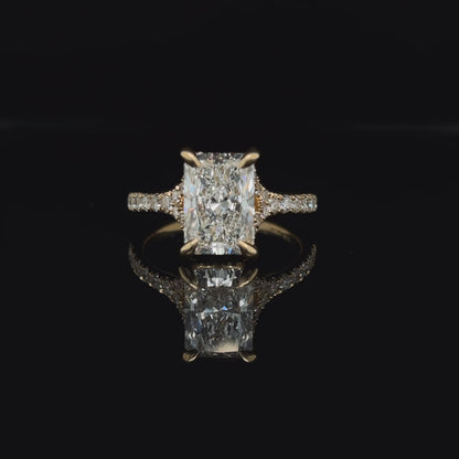360° view of Radiant Crossover Split Shank Lab Diamond Engagement Ring. 
