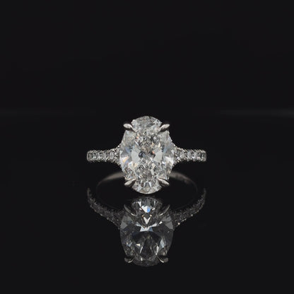 360° view of Oval Crossover Split Shank Lab Diamond Engagement Ring. 