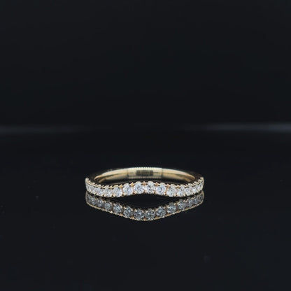 360° view of Curve Lab Diamond Wedding Band. 