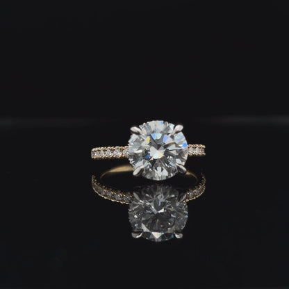 Round Lab Diamond Engagement Ring (3.47cts Total, 3.02cts Centre)